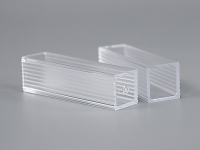 嵌壁式窗口降低了使用期间出现划痕的风险